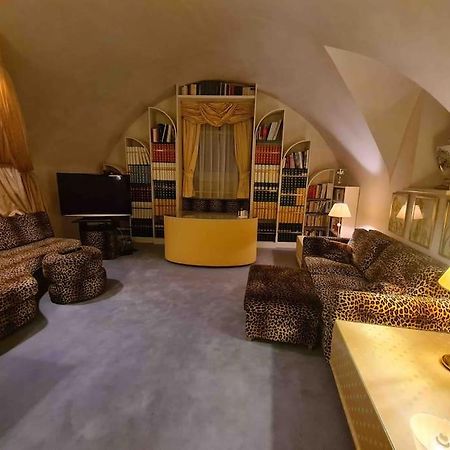 Domus Aurea Apartment Bolzano Luaran gambar