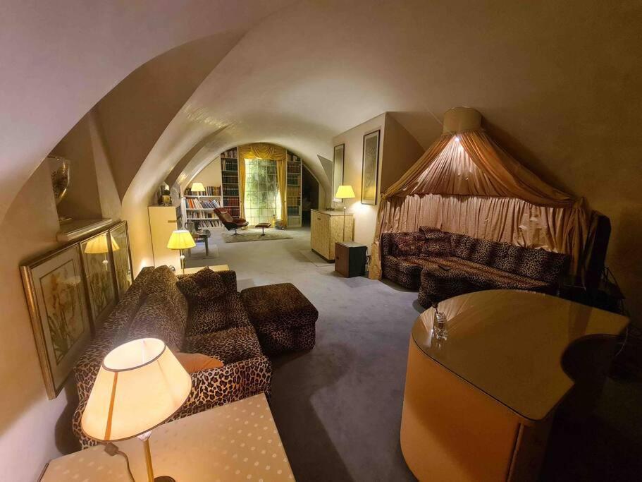 Domus Aurea Apartment Bolzano Luaran gambar